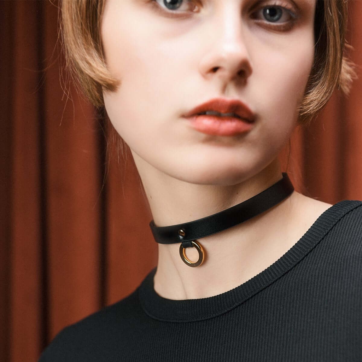 Romantic Standard Zipper Earring & Lock Leather Choker – Tokyo Fashion